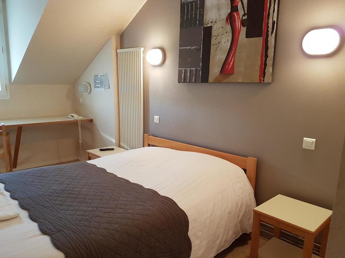 Hotel Le Bretagne Louvigne-de-Bais Ruang foto